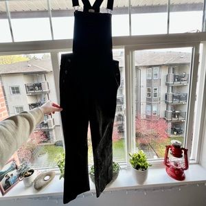 GAP kick flare overalls